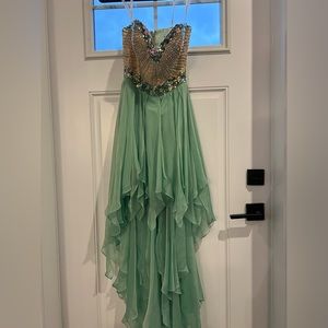 Sherri Hill Size 2 formal dress